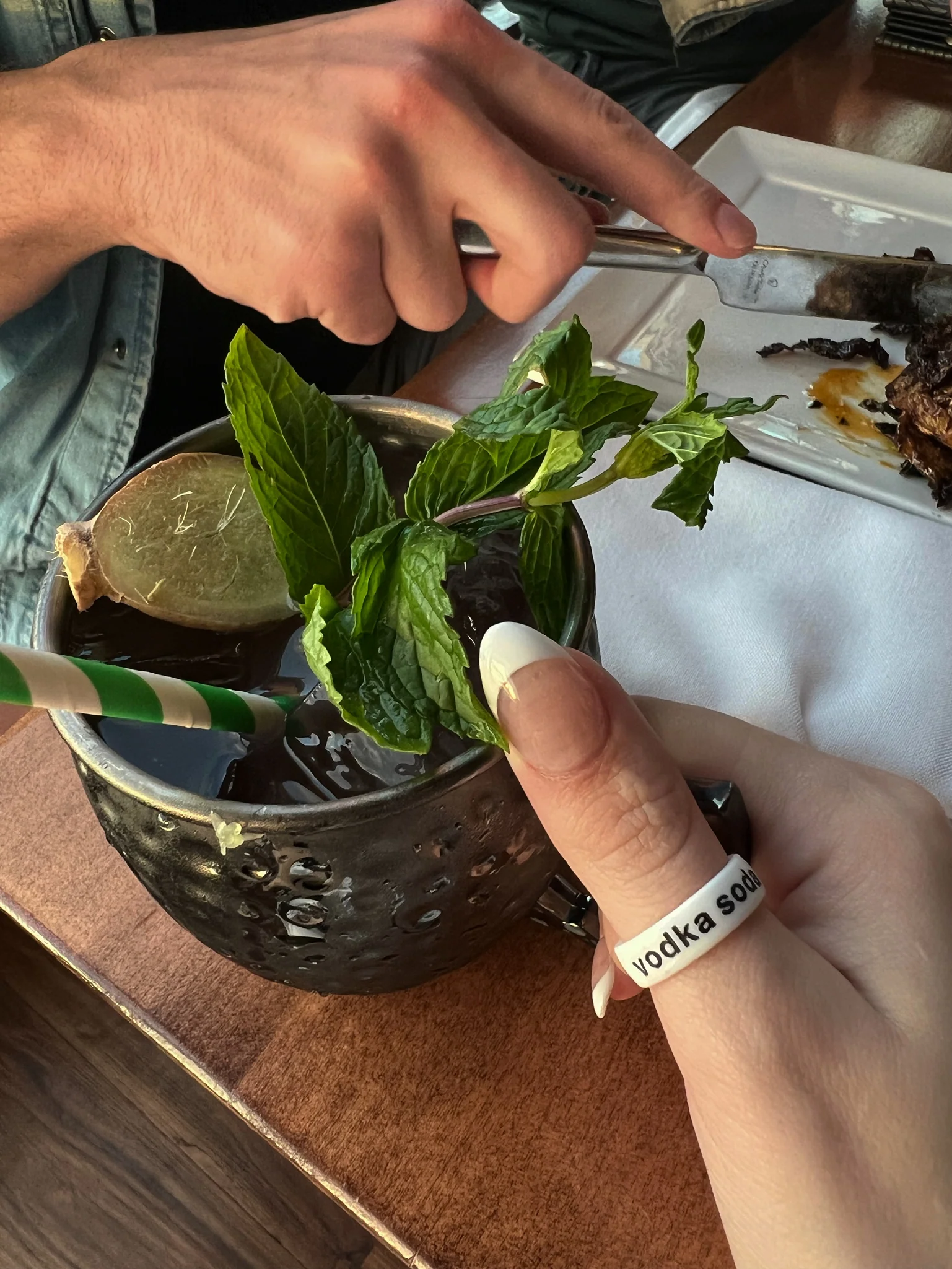 Flip Reversible vodka soda / tequila soda ring - Image 6