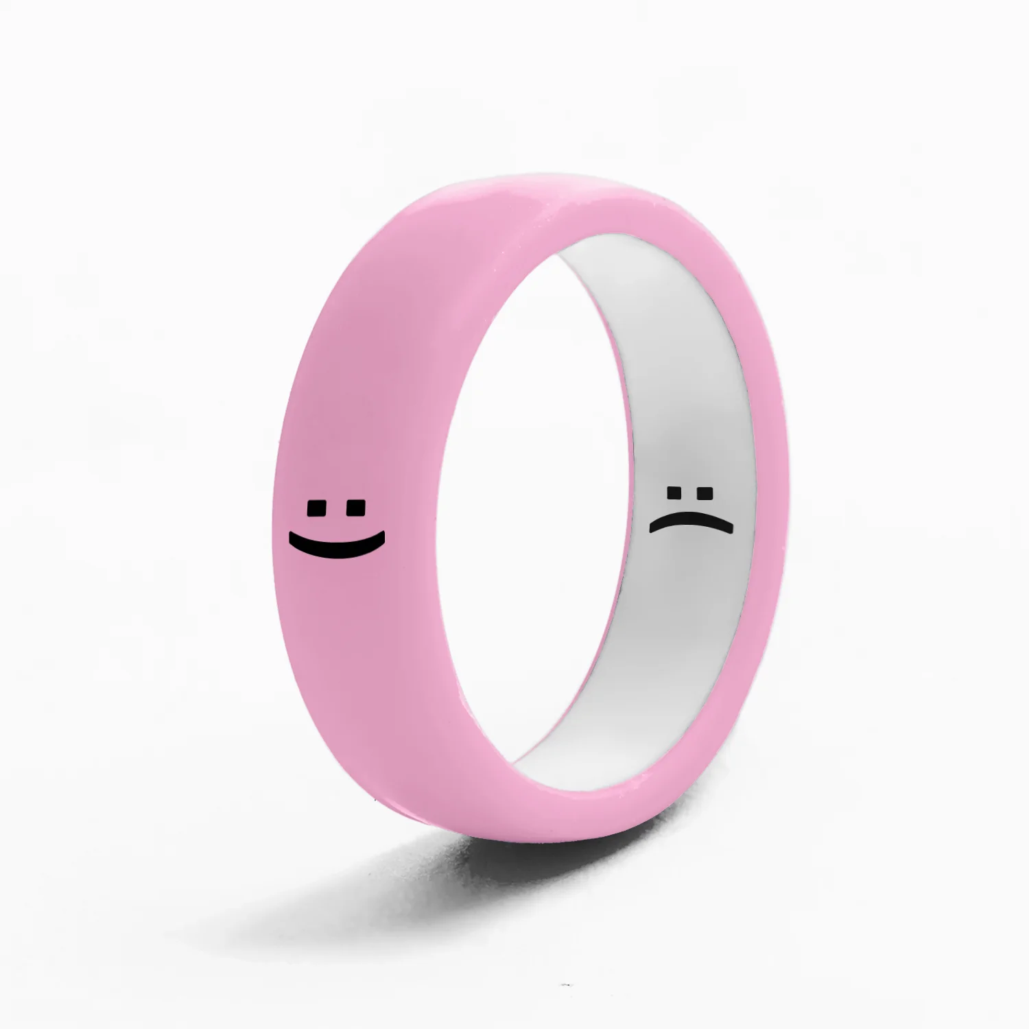 Flip Reversible smile / frown ring bubble gum